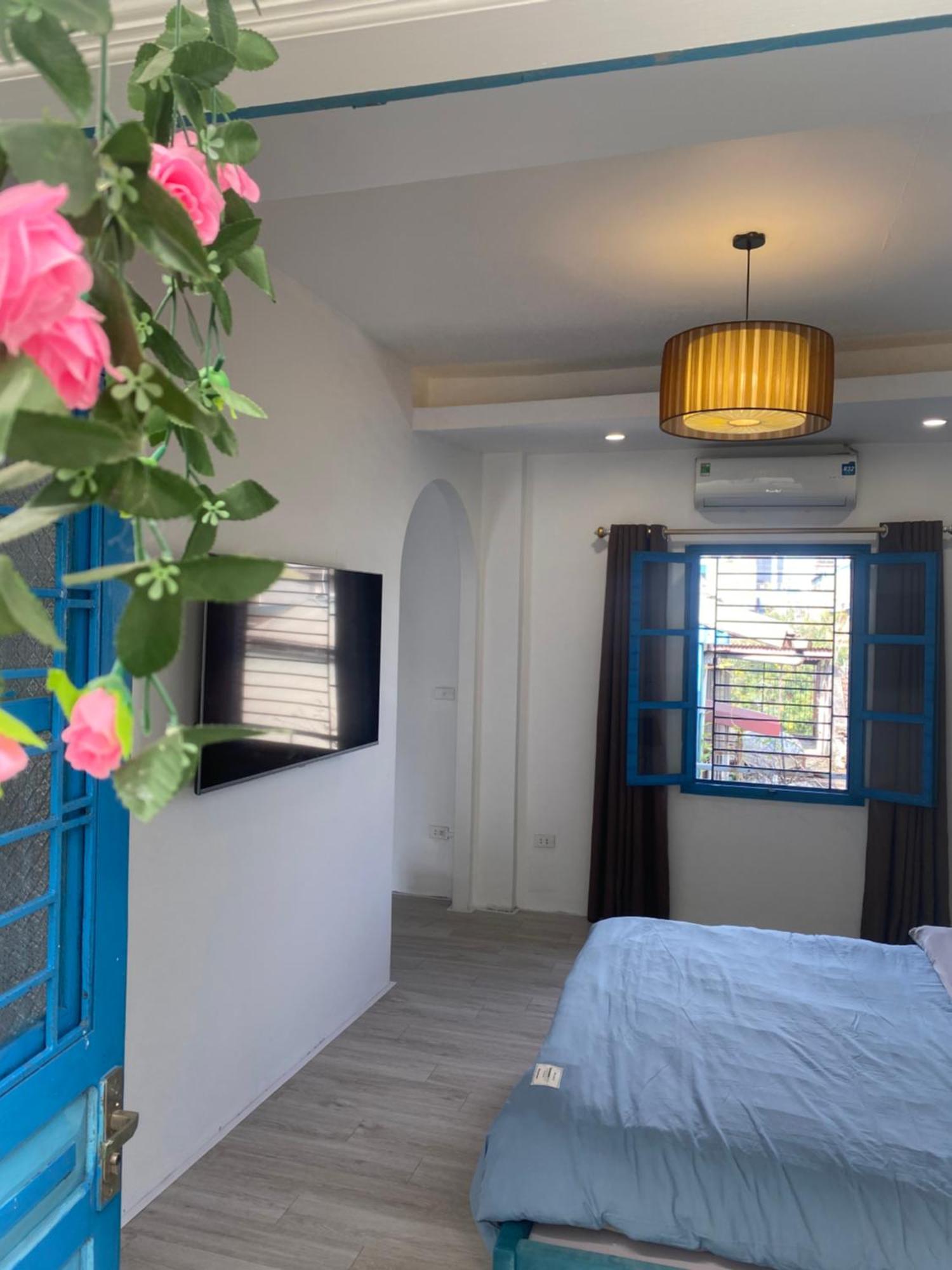 Santorini - City Center-Train Street-Self Check In Apartment Hanoi Exterior photo